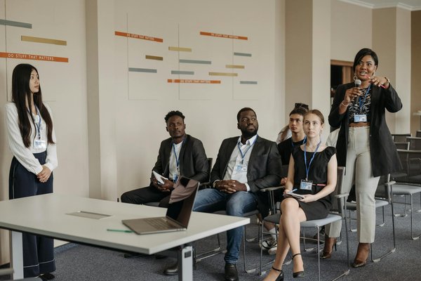 Mastering instagram stories: innovative techniques for uk boutique hotels to reveal their behind-the-scenes magic